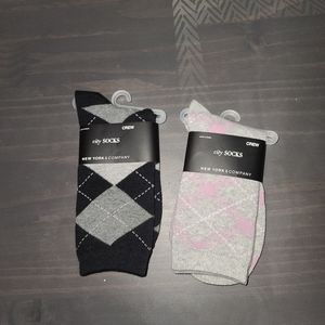 New York and Company Crew Dress Socks (2 Pairs)